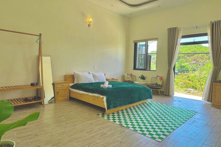 Room 86 of 146