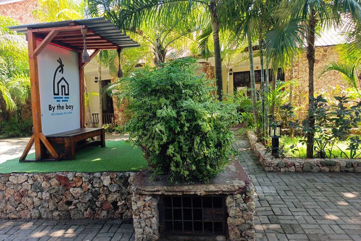 Hotel Exterior 119 of 146