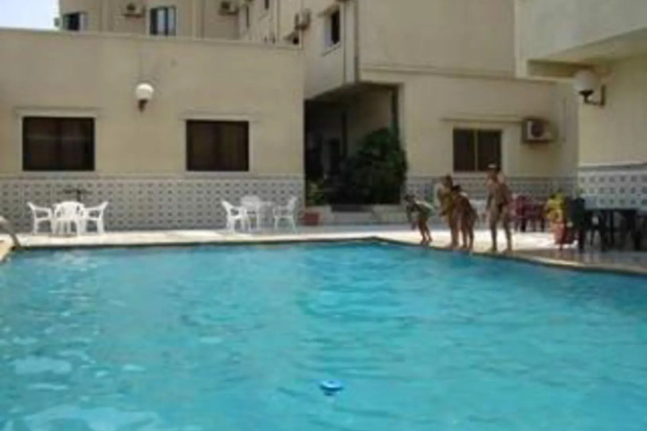 Pool 6 of 11