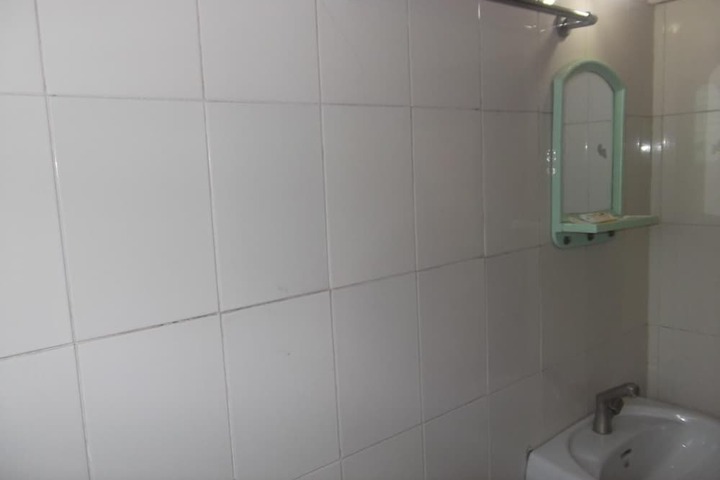 Room 14 of 22