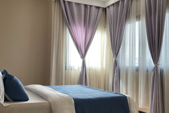 Room 8 of 51