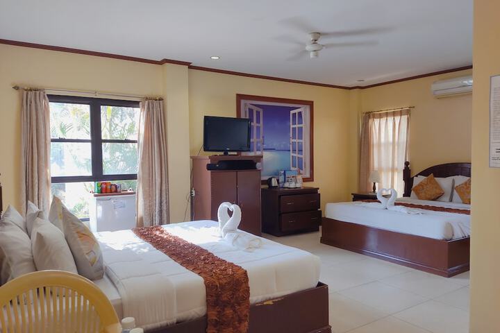 Room 16 of 199
