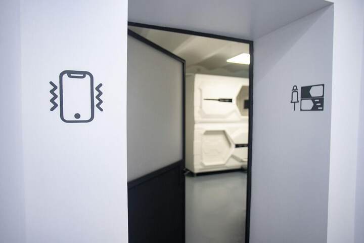 Room 20 of 20