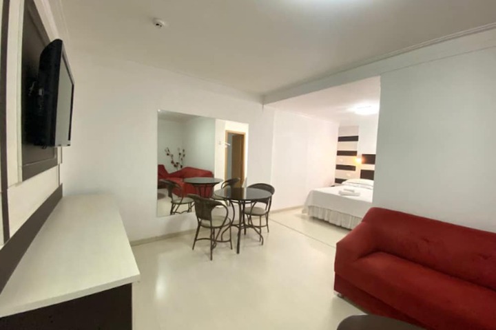 Room 21 of 42