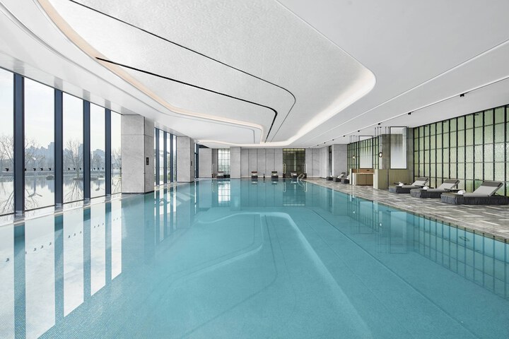 Pool 31 of 62