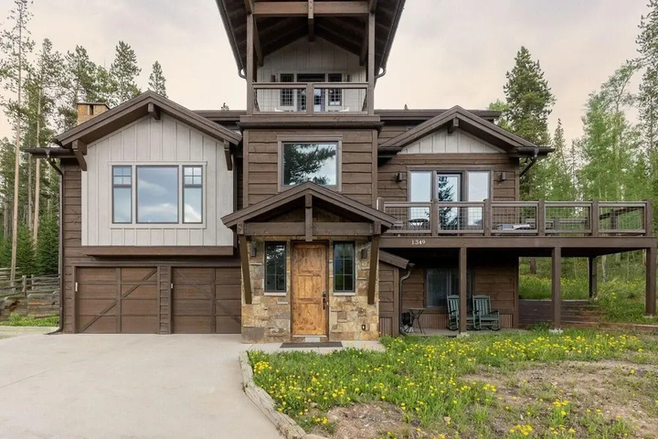 Dillon by Avantstay Private Mountain Home w Hot Tub w Views & Shuffleboard