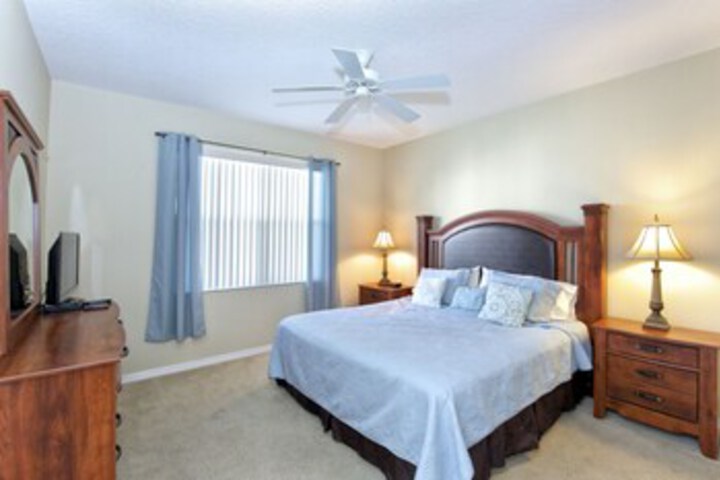 Room 16 of 17