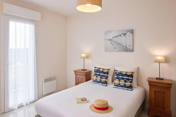 Room 12 of 21