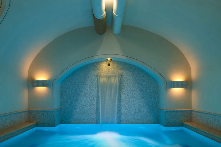 Spa 53 of 78