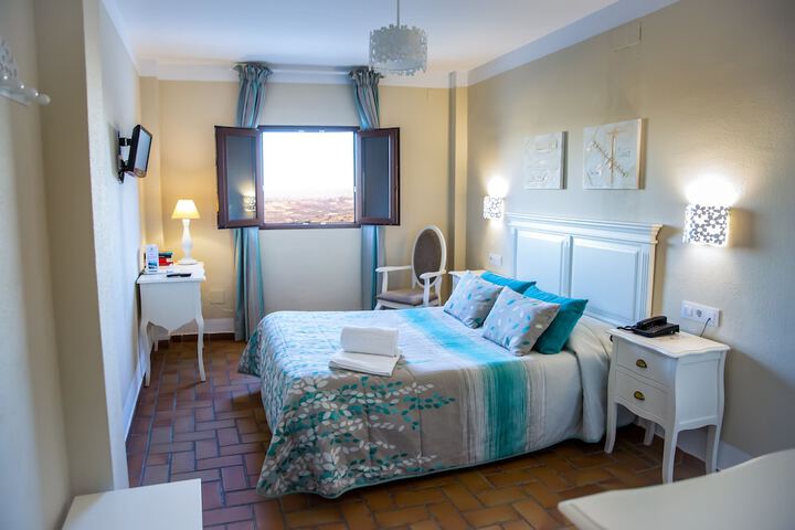 Room 9 of 39