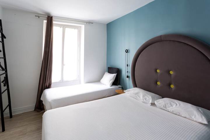 Room 10 of 39