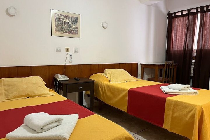 Room 7 of 42