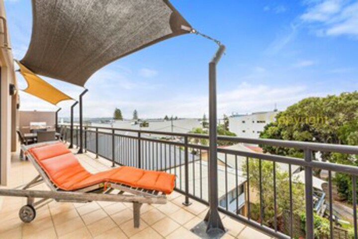 Terrace/Patio 5 of 21