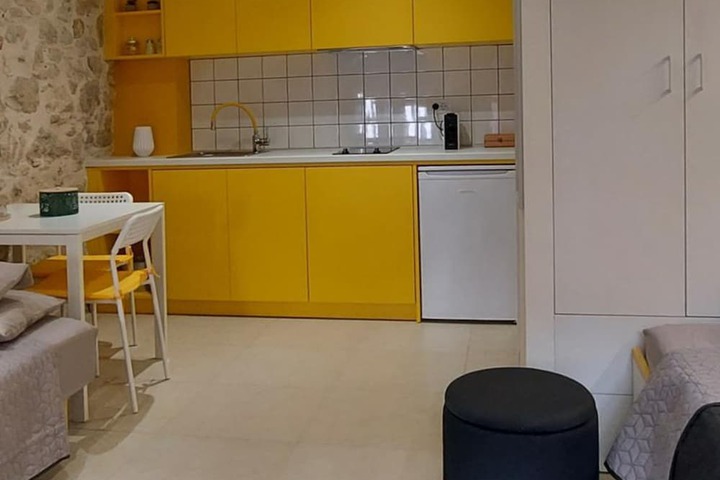 Room 7 of 29