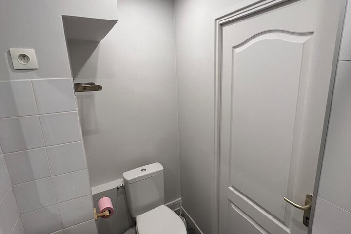 Room 50 of 60