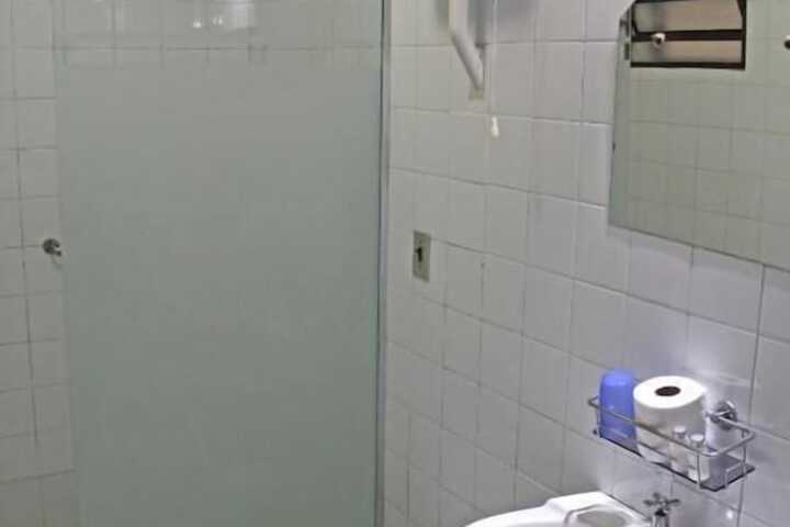 Room 20 of 26