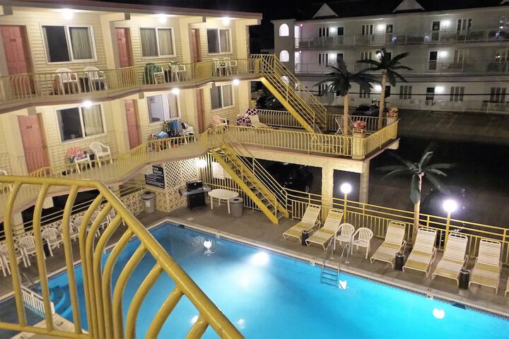 Photo of Golden Rail Motel Pool