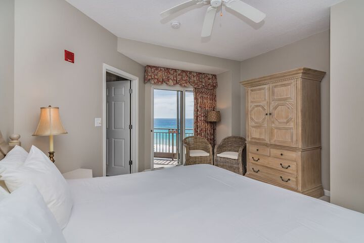 Room 28 of 262