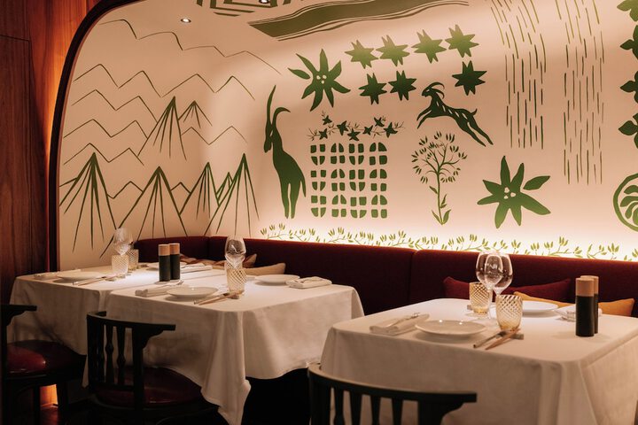 Dining 50 of 68