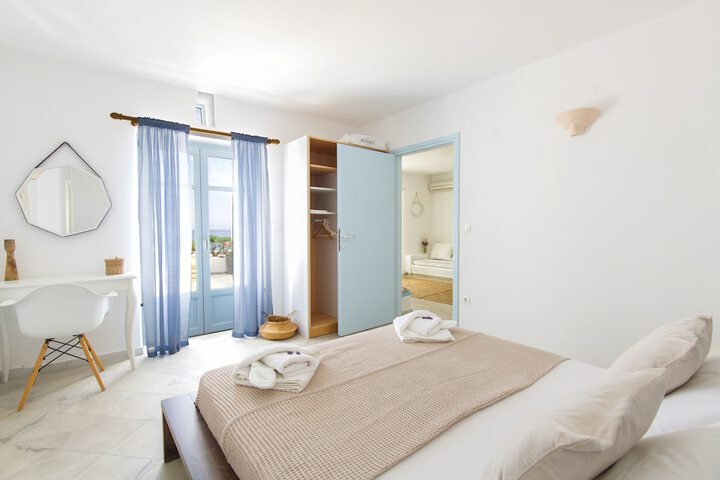 Room 9 of 46