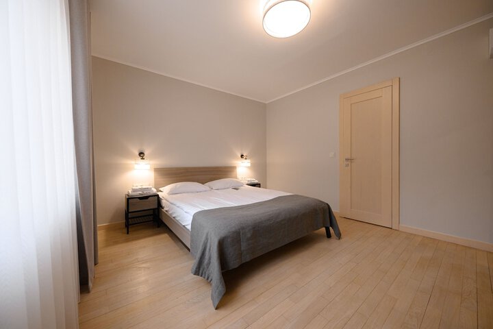 Room 46 of 135