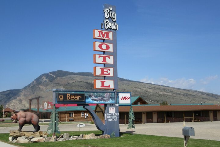 Big Bear Motel in Cody, WY