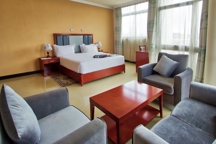 Room 9 of 49