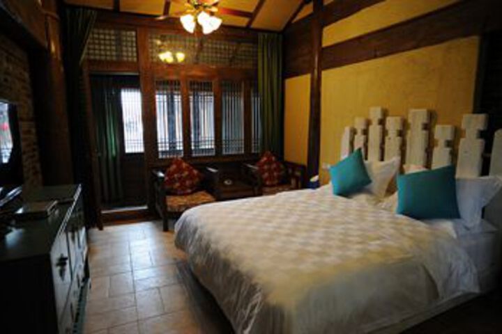Room 17 of 22