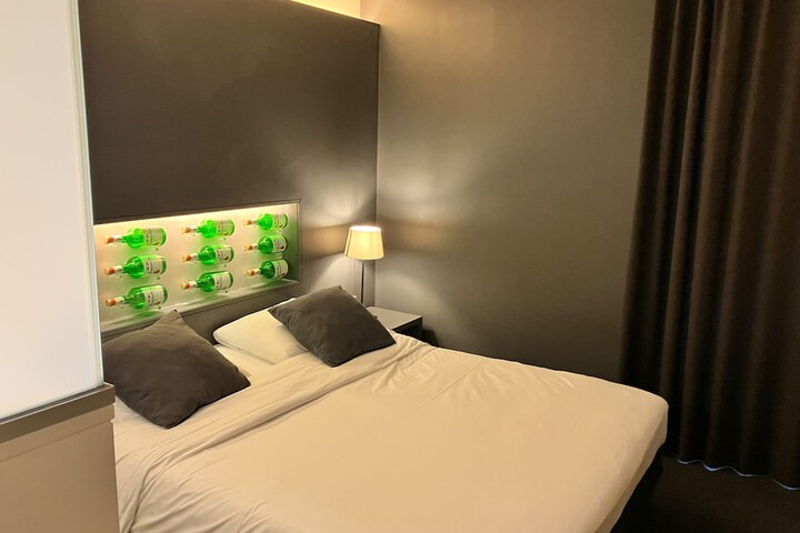 Room 39 of 65