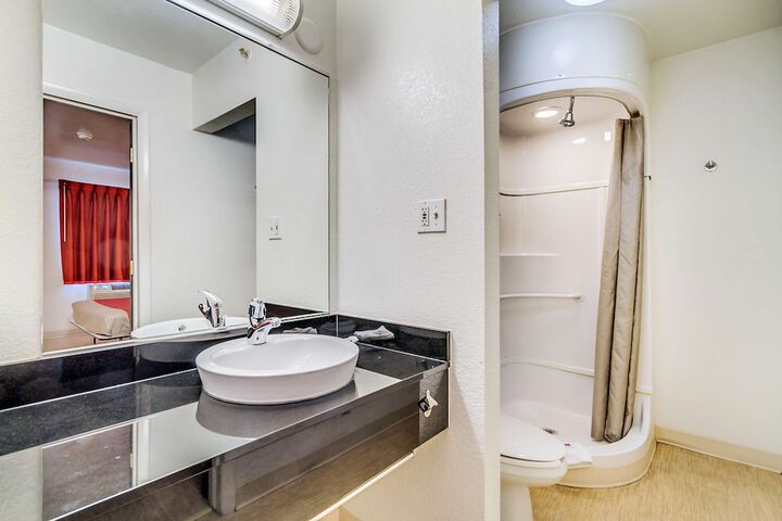 1 Queen Bed ADA Accessible Roll in Shower (2 of 5)
