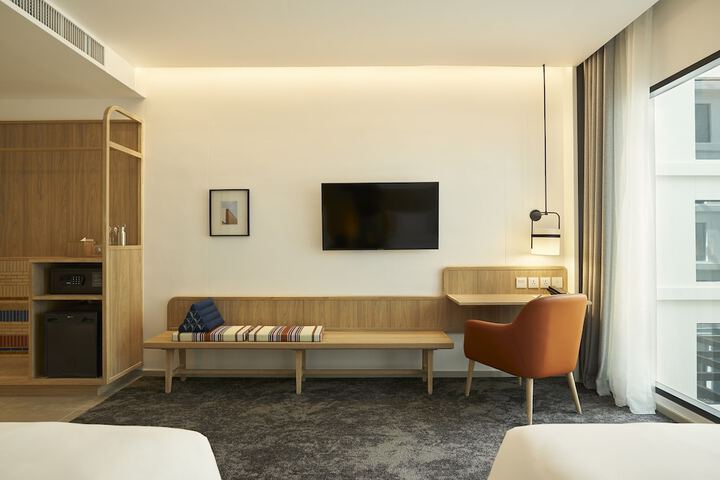 Room 14 of 51
