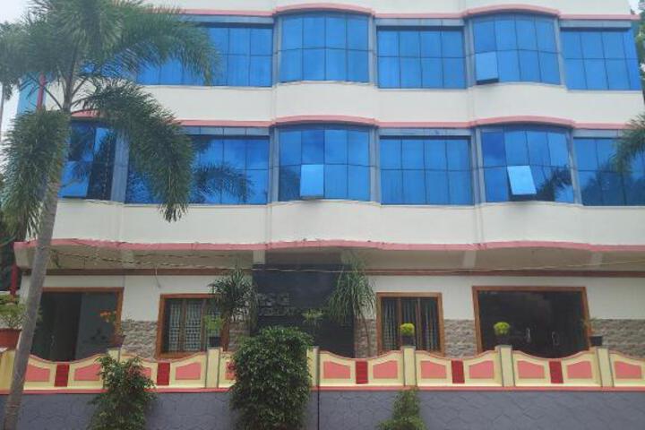 Padmatheertham Inn Varkala