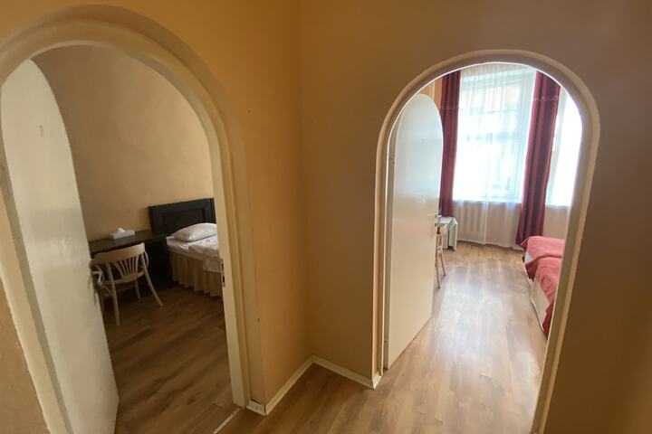 Room 91 of 272