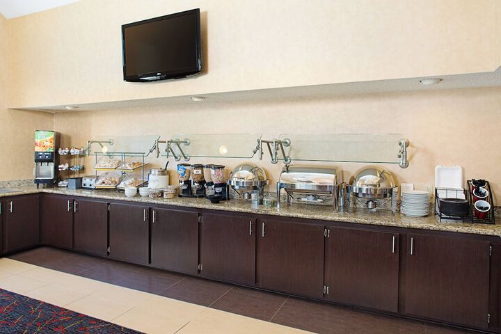 Breakfast/Coffee Service 20 of 23
