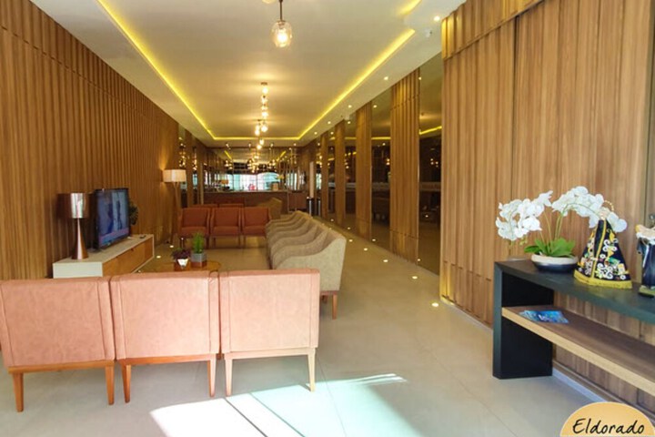 Hotel Interior 6 of 32