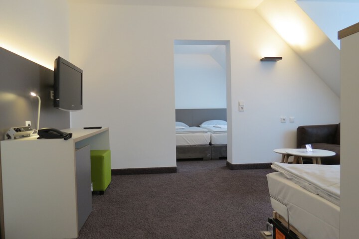 Room 39 of 125