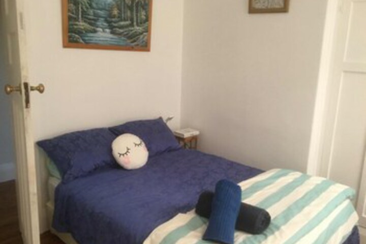 Room 72 of 180