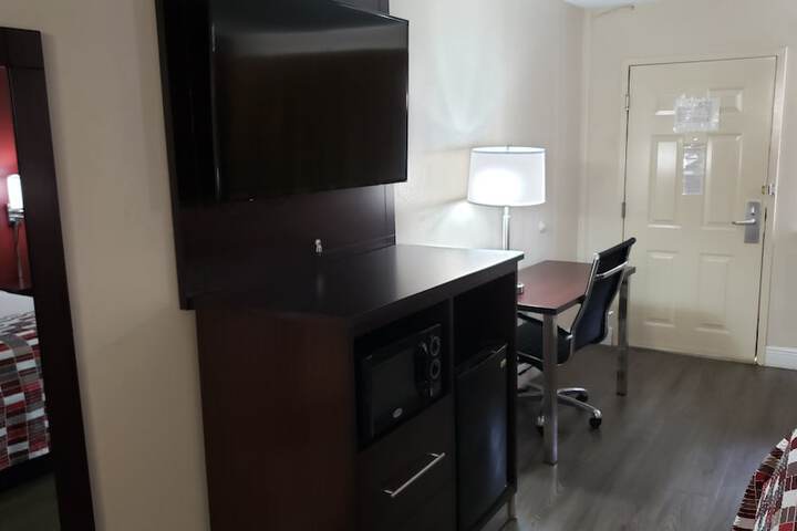 Room 5 of 22