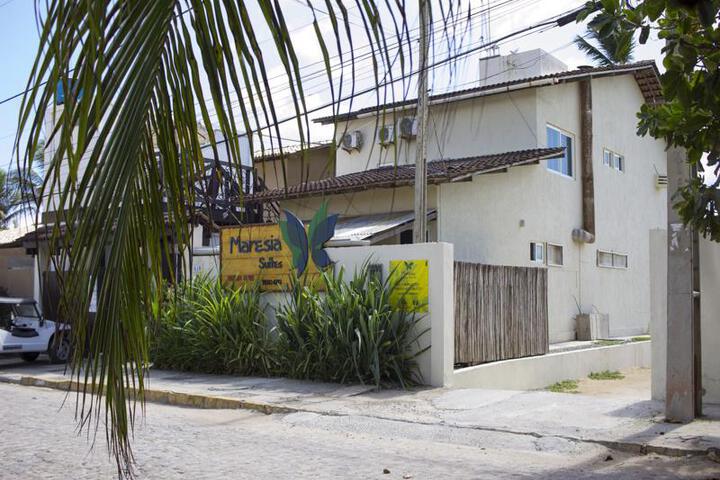 MARESIA SUITES