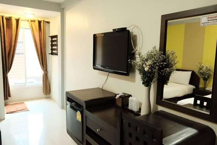 Room 30 of 67
