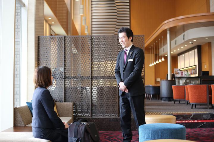 Hotel Lobby