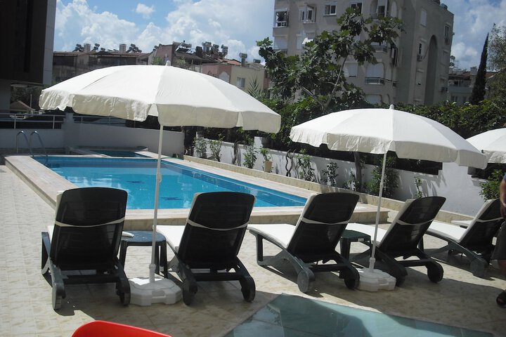 Pool Hotel