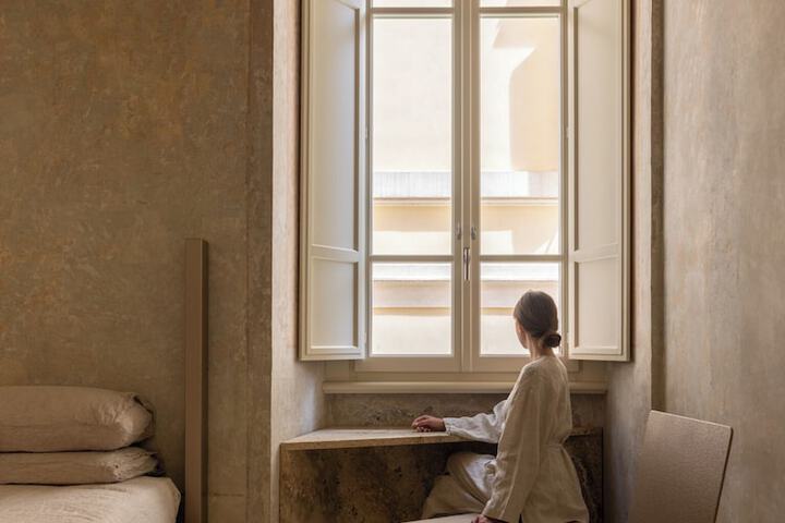 Nomos Hotel