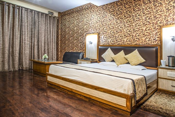 Room 14 of 31