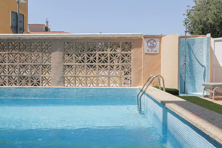 Pool 48 of 86