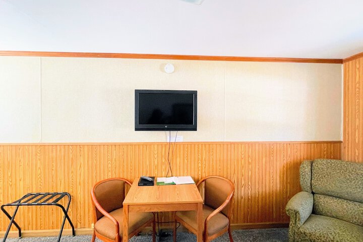 Room 11 of 54