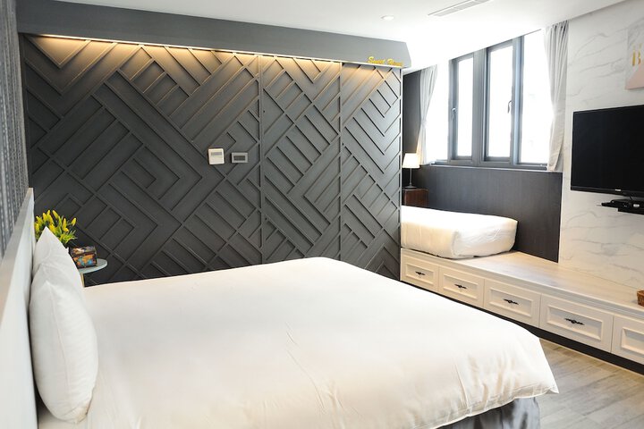Room 89 of 119
