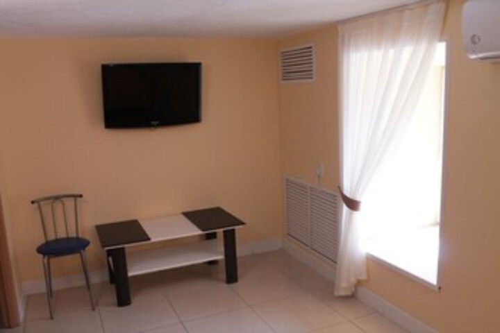 Room 80 of 113