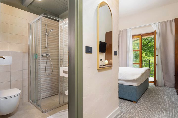 Bath Interior