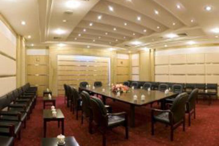 Guandu Hotel (East Building)